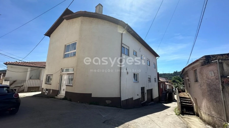 Apartamento T4 para Venda em Ceira Foto 16