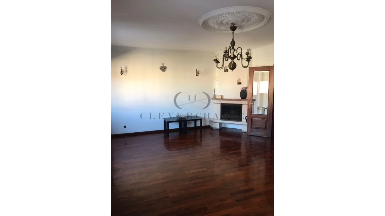Apartamento T3 para Venda em Espinho Foto 5