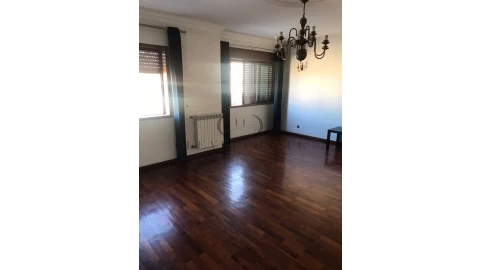 Apartamento T3 para Venda em Espinho