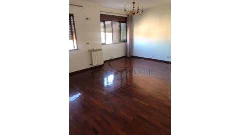 Apartamento T3 para Venda em Espinho