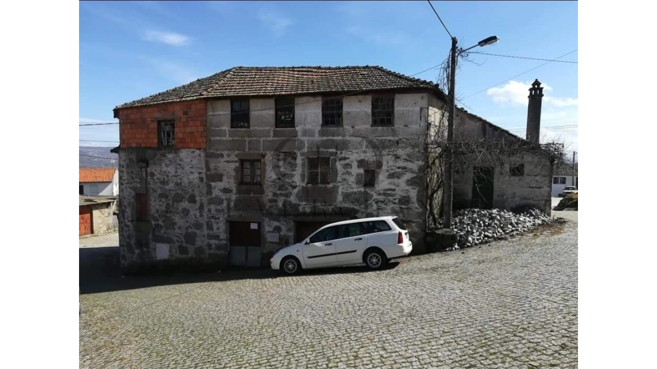 Moradia para Venda em Sendim Foto 9