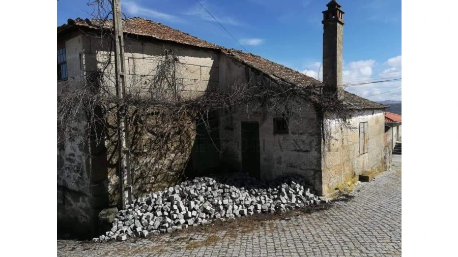 Moradia para Venda em Sendim Foto 6