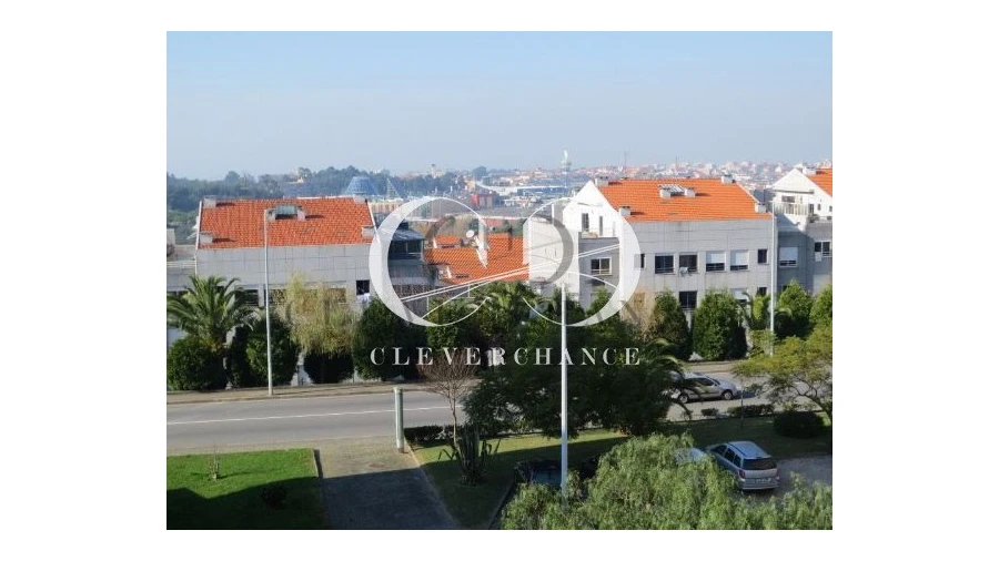 Moradia T4 para Venda em Mafamude e Vilar do Paraíso Foto 36