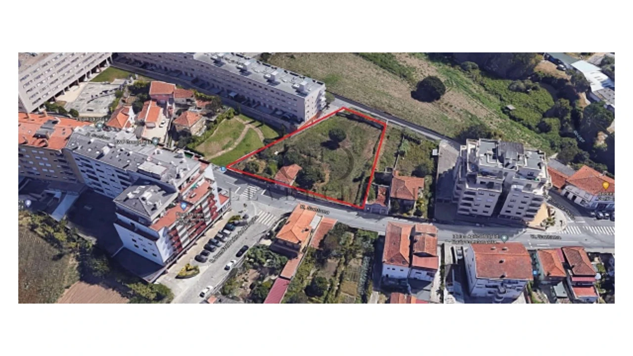 Terreno para Venda em Custóias, Leça do Balio e Guifões Foto 1