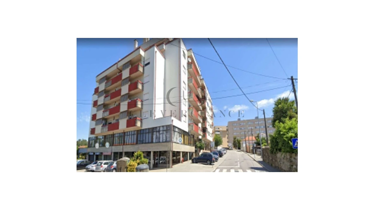 Terreno para Venda em Custóias, Leça do Balio e Guifões Foto 3