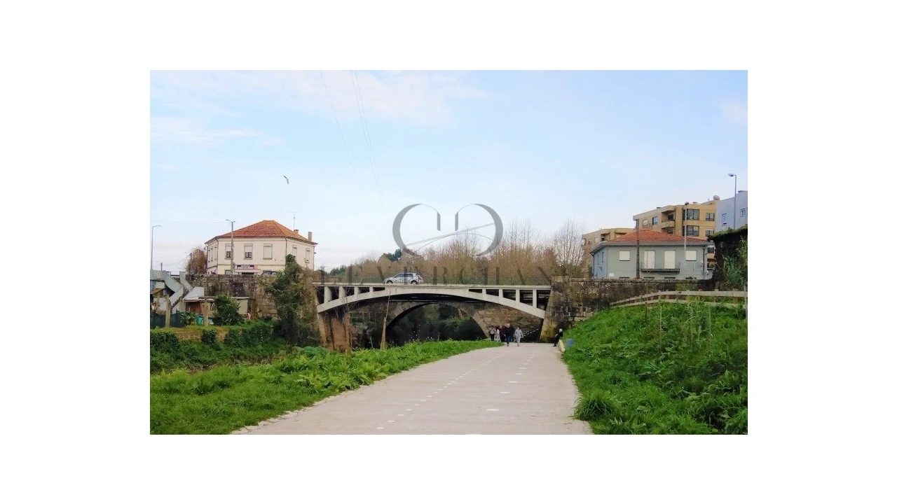 Terreno para Venda em Custóias, Leça do Balio e Guifões Foto 4