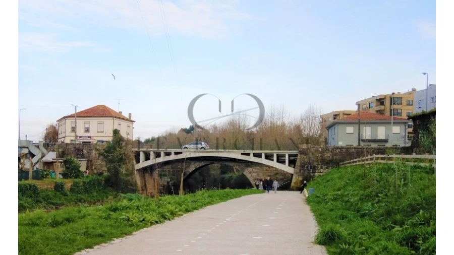 Terreno para Venda em Custóias, Leça do Balio e Guifões Foto 4