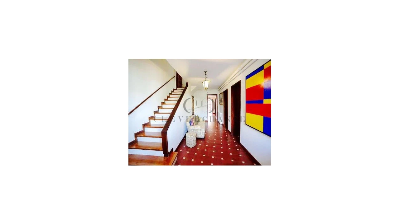 Moradia T7 para Venda em Lordelo do Ouro e Massarelos Foto 3