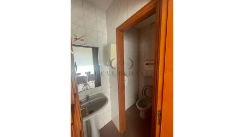 Negócio para Cedência de Quotas em Mafamude e Vilar do Paraíso