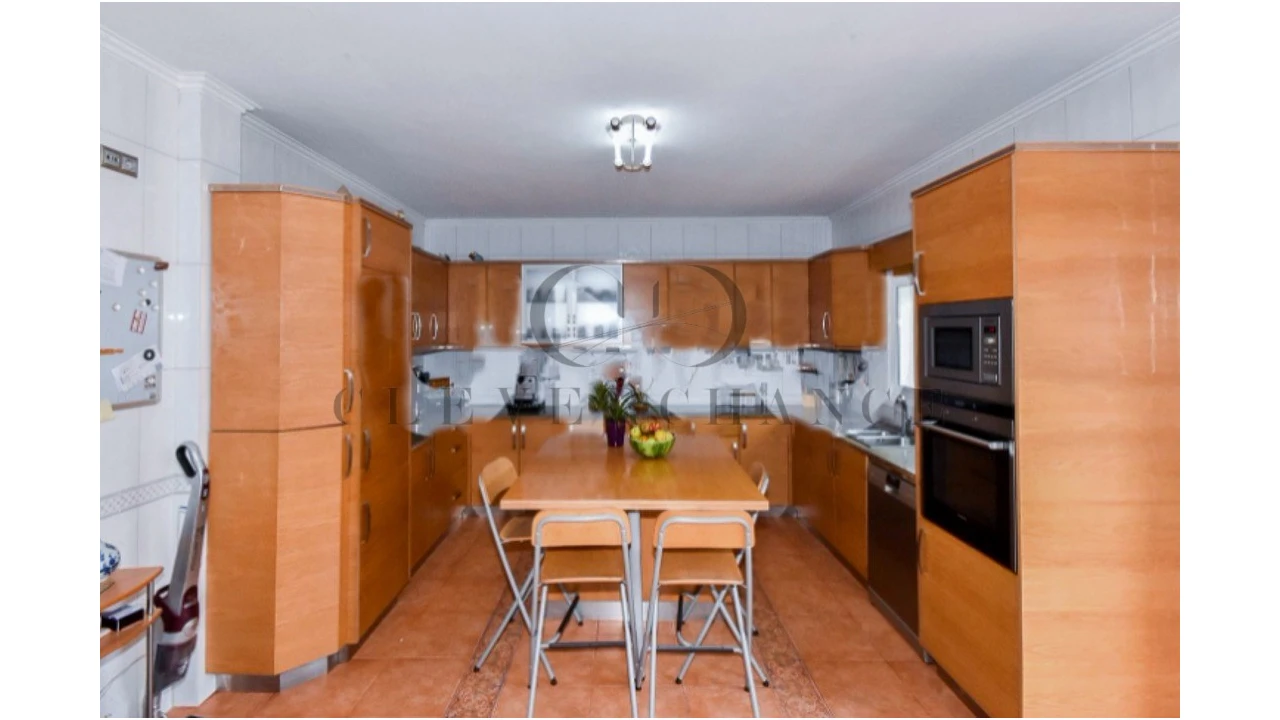 Moradia T3 para Venda em Grijó e Sermonde Foto 11