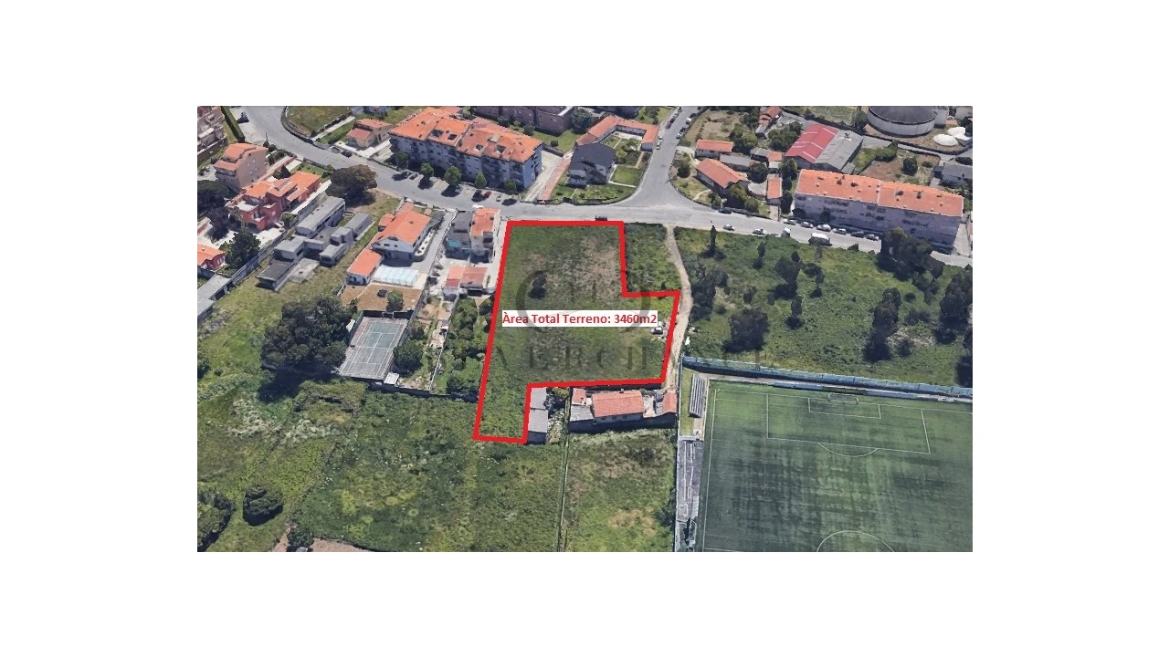 Terreno para Venda em Arcozelo Foto 1