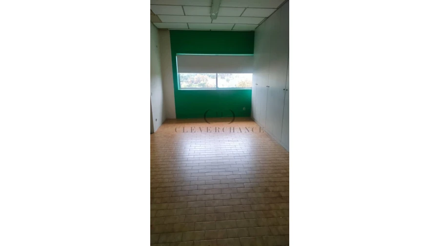 Escritório para Arrendamento em Avintes Foto 9