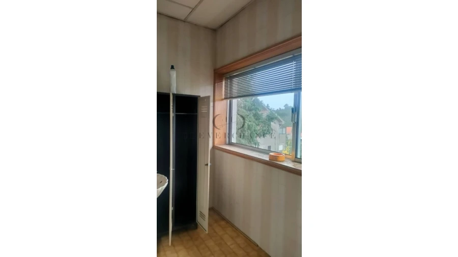 Escritório para Arrendamento em Avintes Foto 12