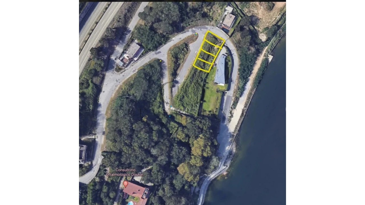 Terreno para Venda em Oliveira do Douro Foto 6