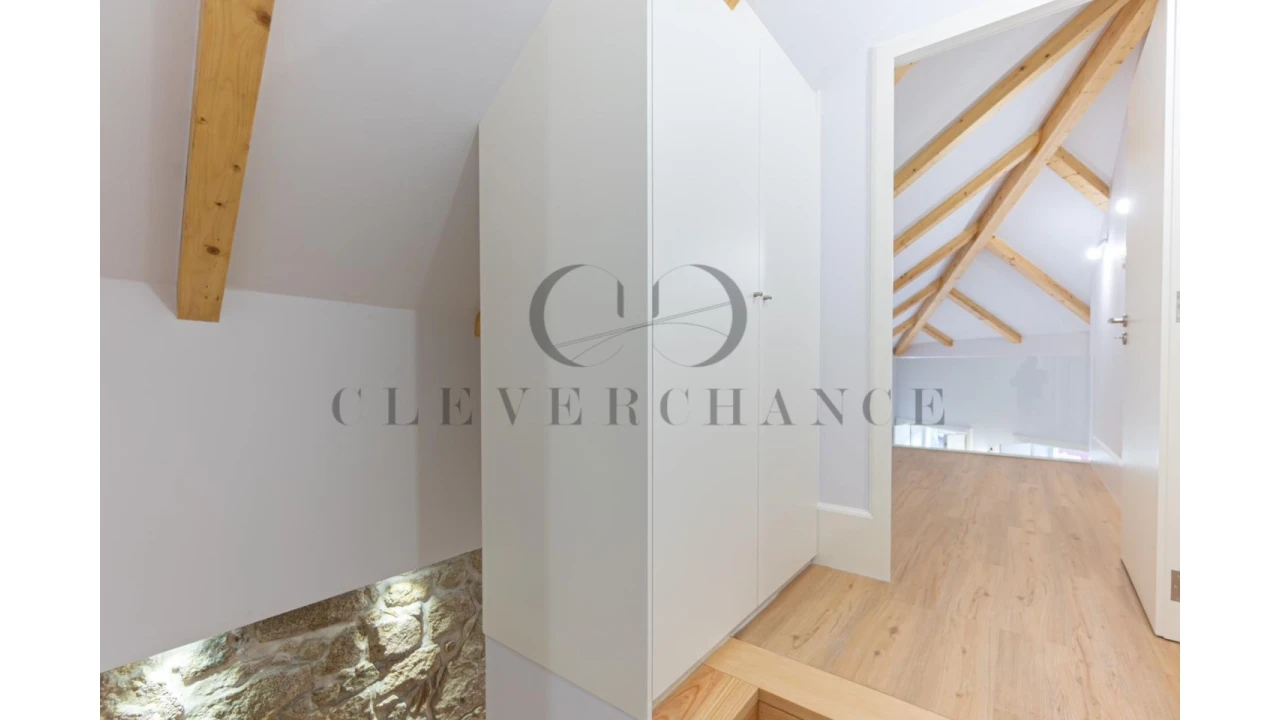 Apartamento T2 para Venda em Cedofeita, Santo Ildefonso, Sé, Miragaia, São Nicolau e Vitória Foto 14
