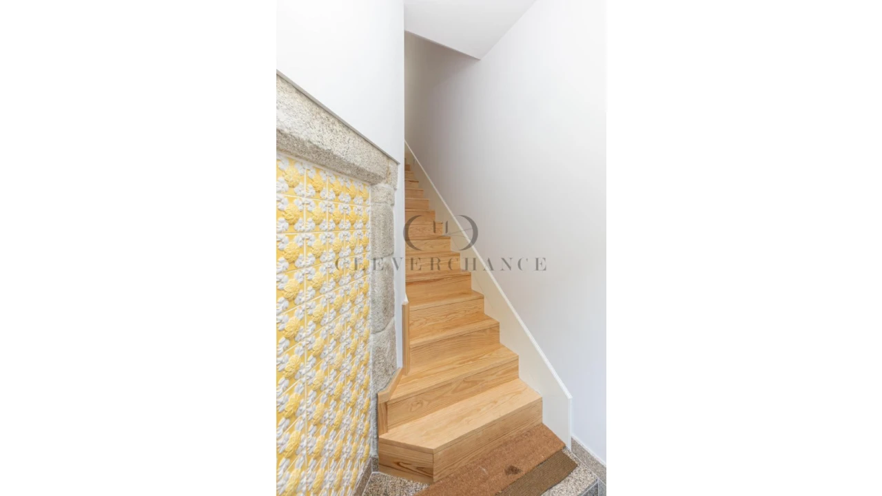 Apartamento T2 para Venda em Cedofeita, Santo Ildefonso, Sé, Miragaia, São Nicolau e Vitória Foto 19