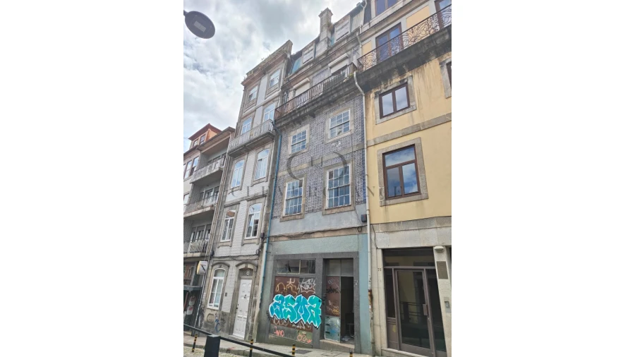 Prédio para Venda em Cedofeita, Santo Ildefonso, Sé, Miragaia, São Nicolau e Vitória Foto 3