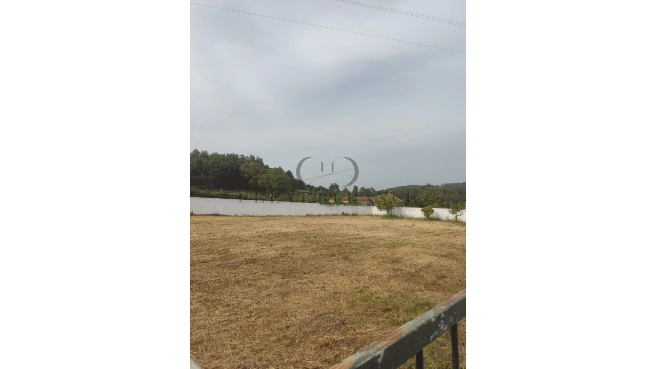 Terreno para Venda em Sandim, Olival, Lever e Crestuma Foto 9
