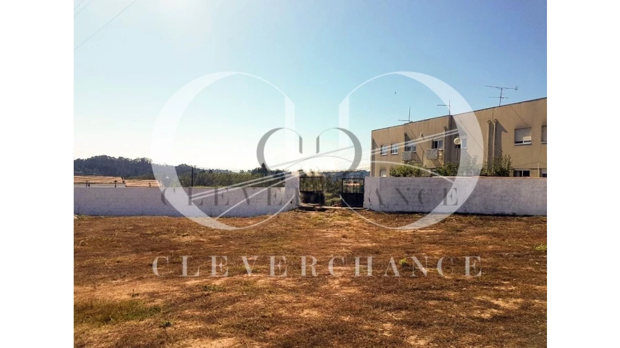 Terreno para Venda em Sandim, Olival, Lever e Crestuma Foto 2