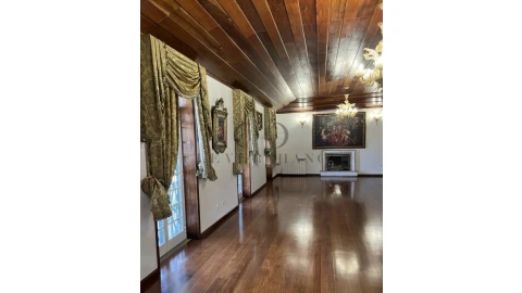 Quinta T10 para Venda em Penafiel