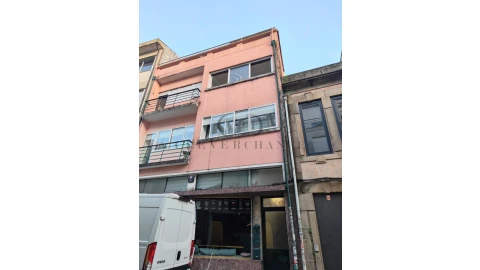 Apartamento T4 para Venda em Cedofeita, Santo Ildefonso, Sé, Miragaia, São Nicolau e Vitória