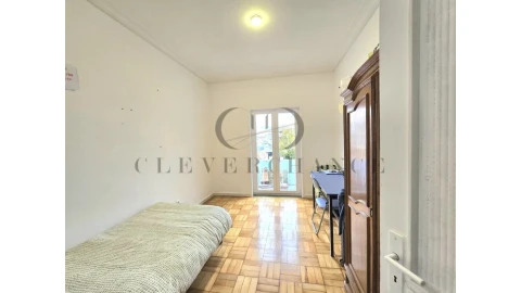 Apartamento T4 para Venda em Cedofeita, Santo Ildefonso, Sé, Miragaia, São Nicolau e Vitória