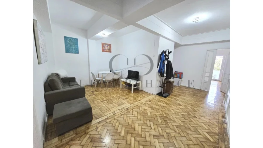 Apartamento T4 para Venda em Cedofeita, Santo Ildefonso, Sé, Miragaia, São Nicolau e Vitória Foto 2