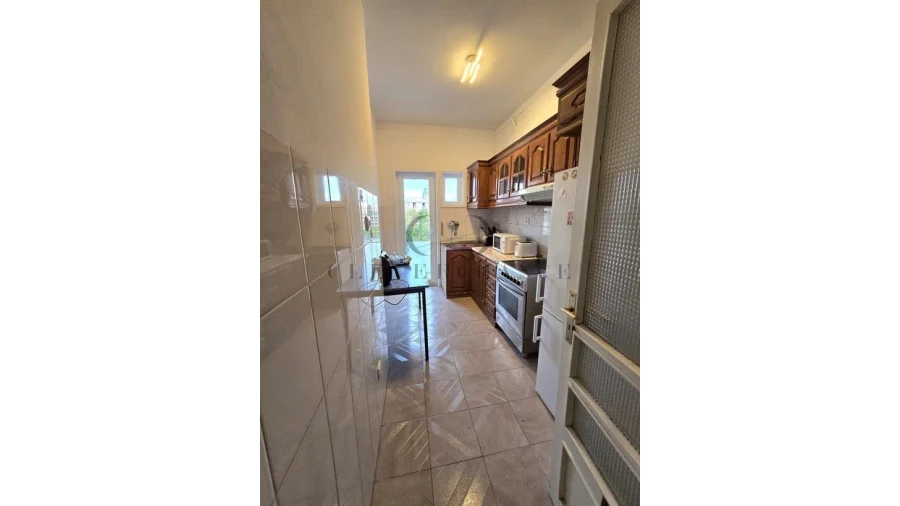 Apartamento T4 para Venda em Cedofeita, Santo Ildefonso, Sé, Miragaia, São Nicolau e Vitória Foto 5