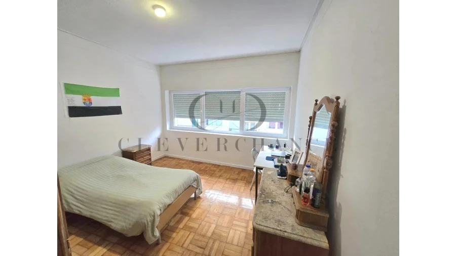 Apartamento T4 para Venda em Cedofeita, Santo Ildefonso, Sé, Miragaia, São Nicolau e Vitória