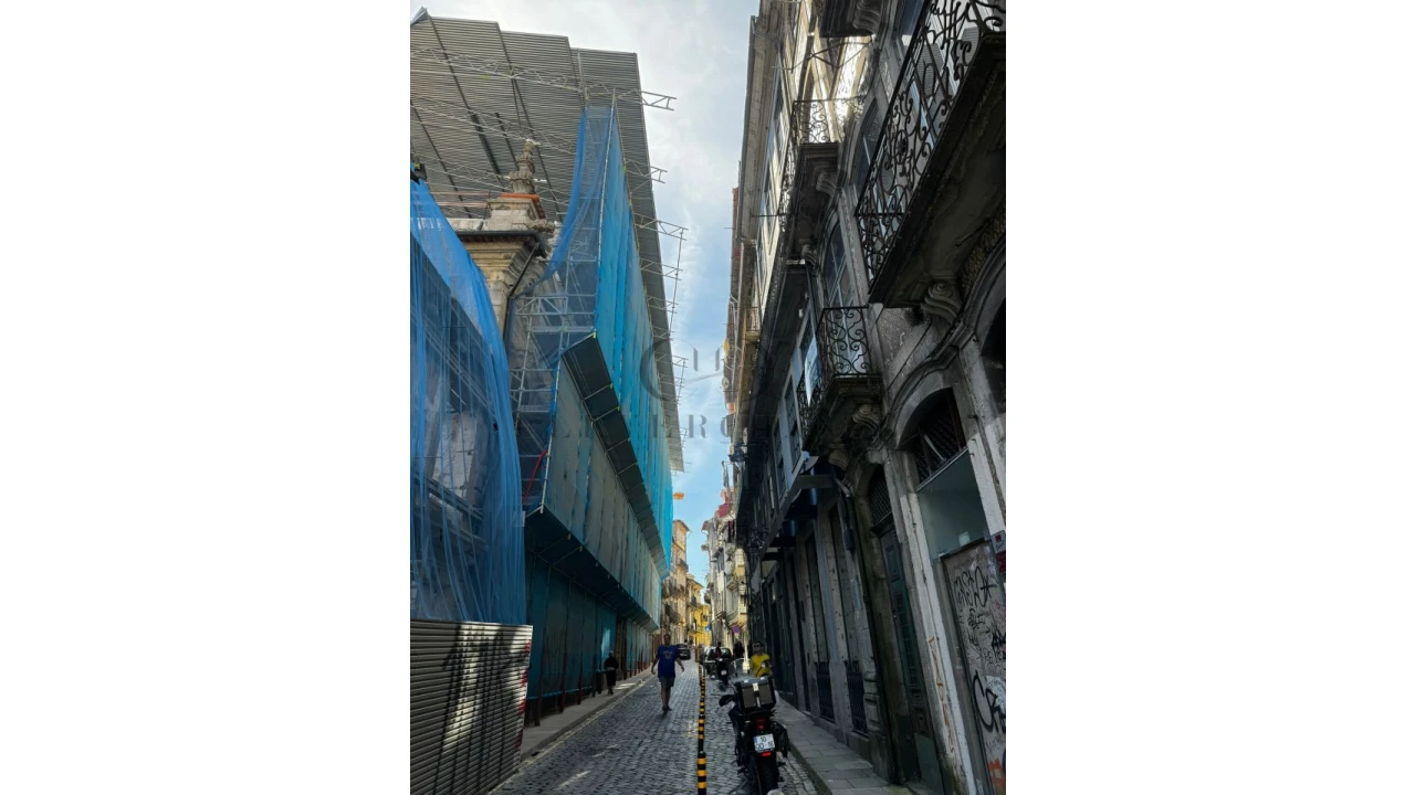 Prédio para Venda em Cedofeita, Santo Ildefonso, Sé, Miragaia, São Nicolau e Vitória Foto 30