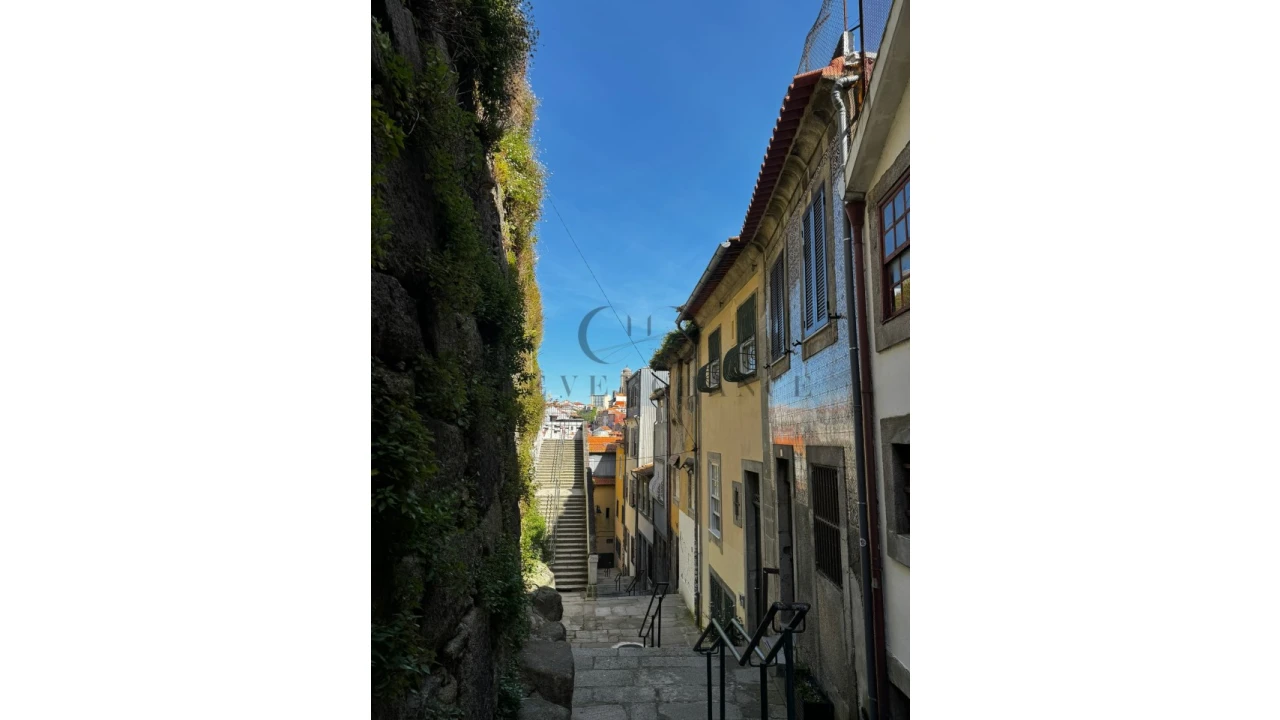 Prédio para Venda em Cedofeita, Santo Ildefonso, Sé, Miragaia, São Nicolau e Vitória Foto 32