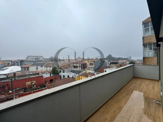 Apartamento T2 para Venda em Cedofeita, Santo Ildefonso, Sé, Miragaia, São Nicolau e Vitória Foto 4