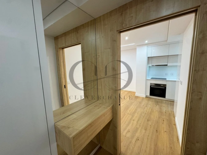 Apartamento T2 para Venda em Cedofeita, Santo Ildefonso, Sé, Miragaia, São Nicolau e Vitória Foto 24