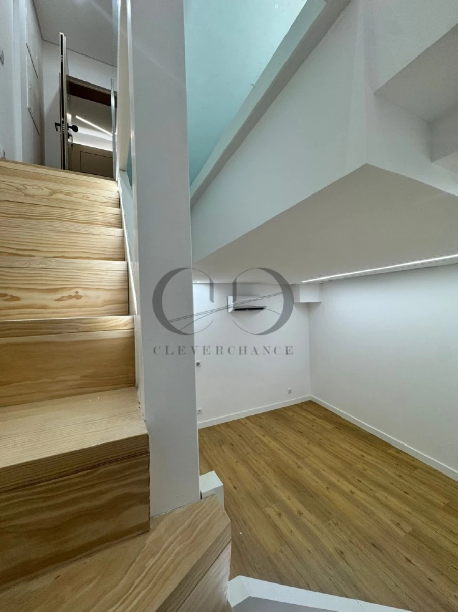 Apartamento para Venda em Cedofeita, Santo Ildefonso, Sé, Miragaia, São Nicolau e Vitória Foto 5