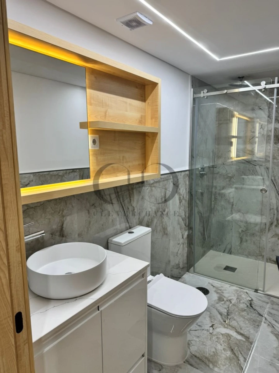 Apartamento para Venda em Cedofeita, Santo Ildefonso, Sé, Miragaia, São Nicolau e Vitória Foto 10