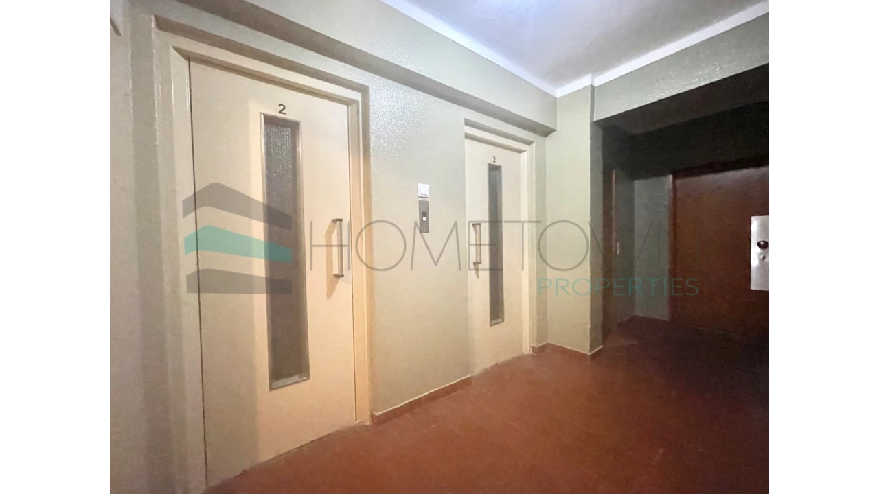 Apartamento T1 para Venda em Quarteira Foto 10