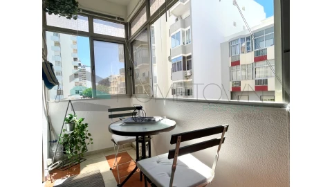 Apartamento T1 para Venda em Quarteira