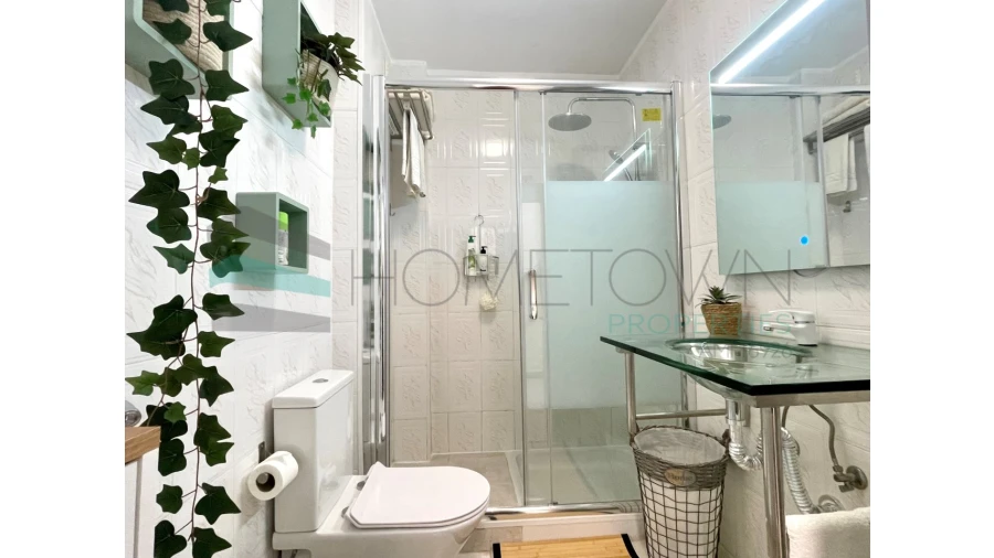 Apartamento T1 para Venda em Quarteira Foto 7