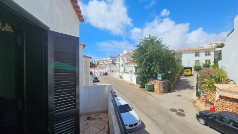Apartamento T3 para Venda em Albufeira e Olhos de Água