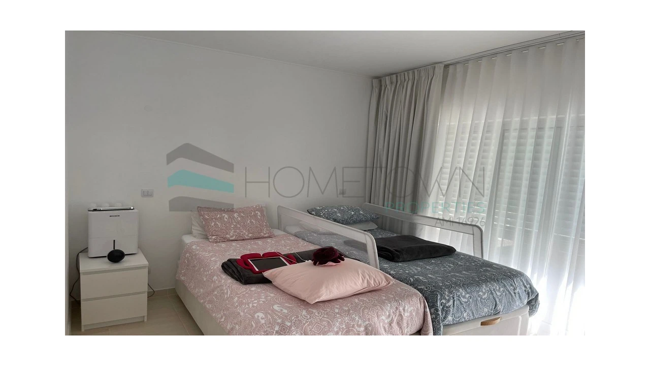 Apartamento T2 para Venda em Quarteira Foto 10