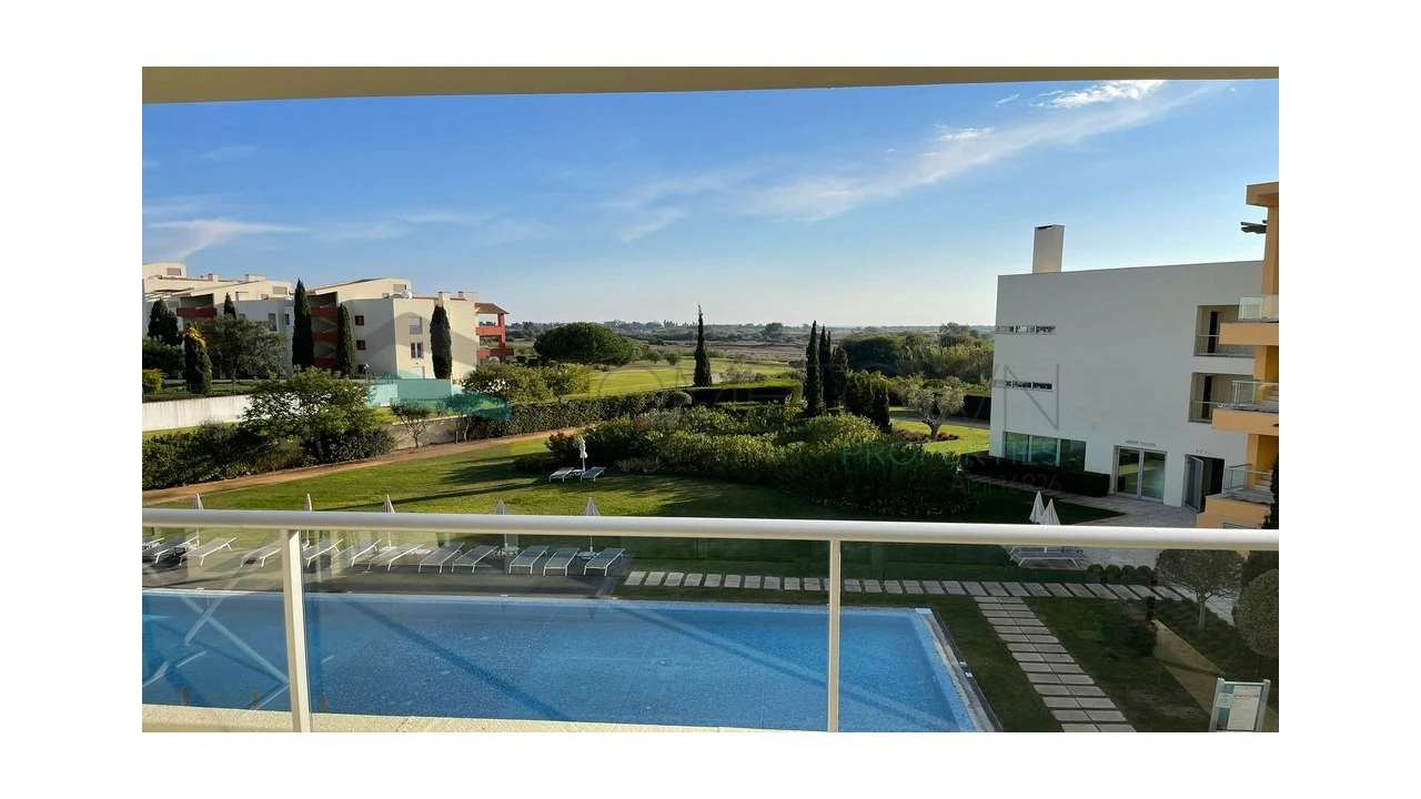 Apartamento T2 para Venda em Quarteira Foto 1
