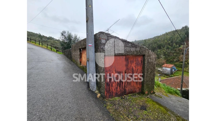 Moradia T2 para Venda em Vila Cova de Alva e Anseriz Foto 8