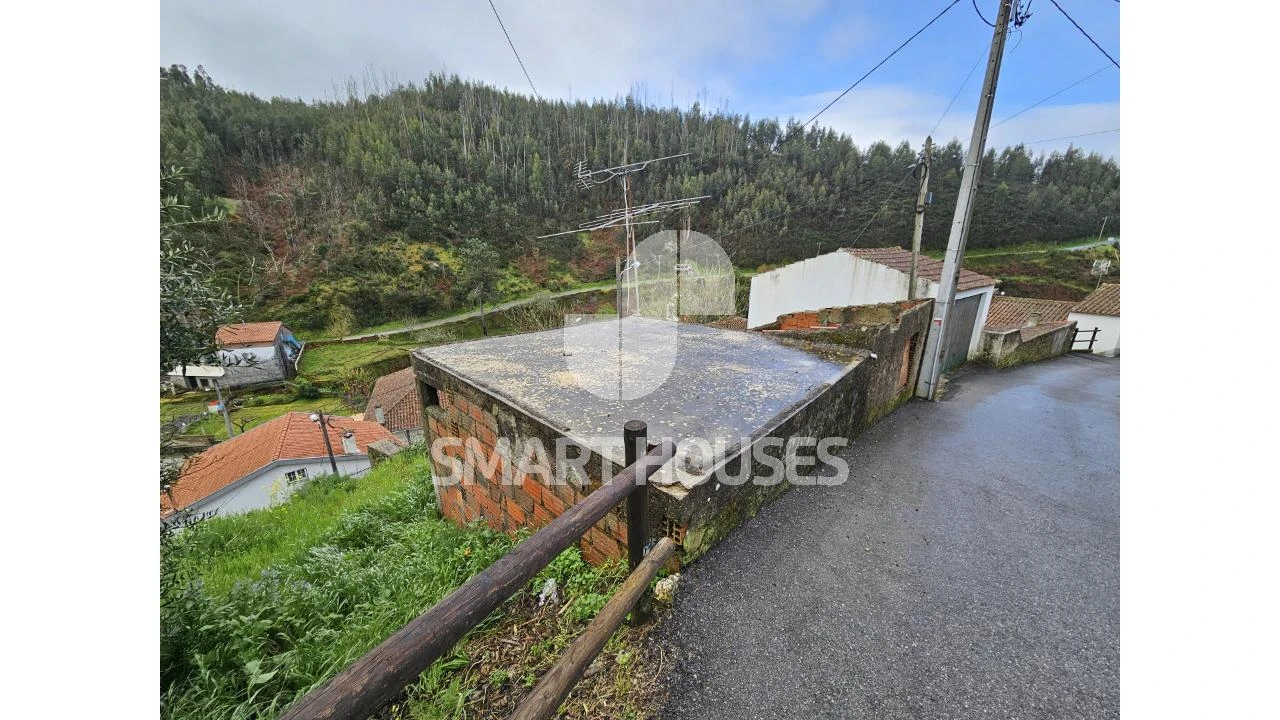 Moradia T2 para Venda em Vila Cova de Alva e Anseriz Foto 7