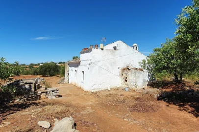 Terreno para Venda em Faro (Sé e São Pedro)