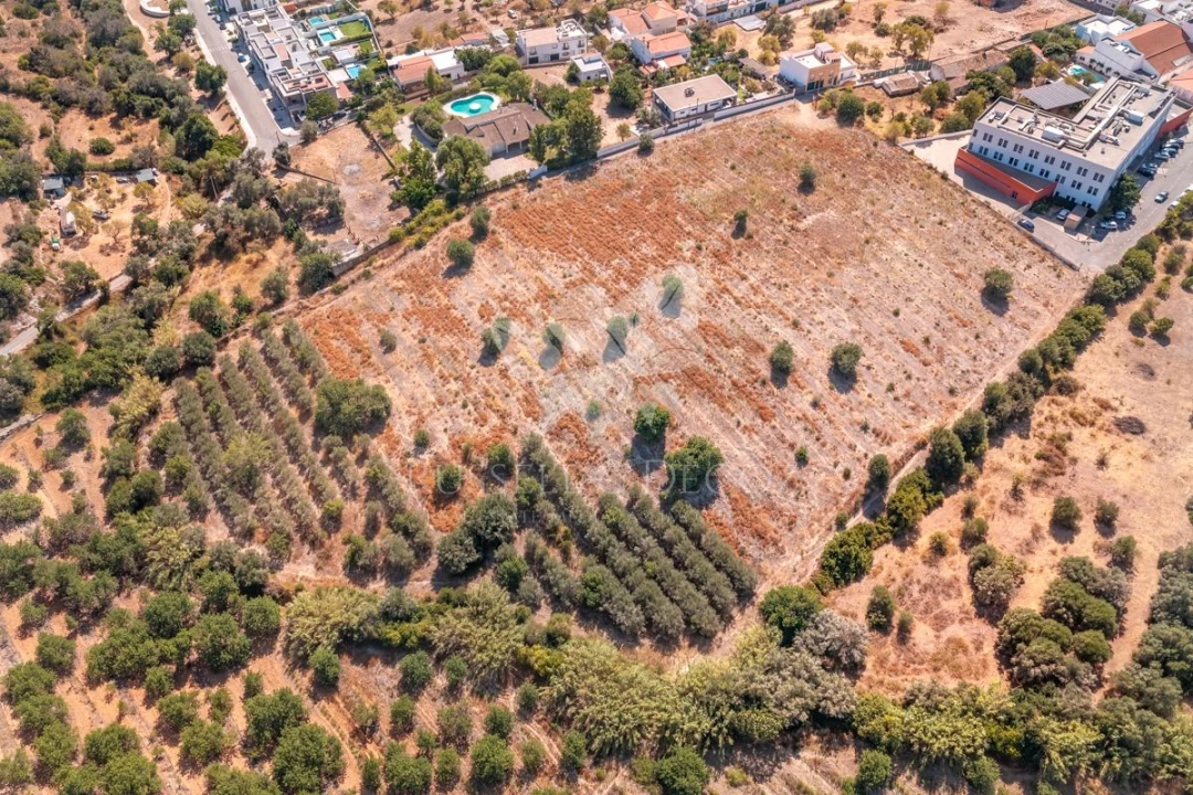 Terreno para Venda em Faro (Sé e São Pedro) Foto 16