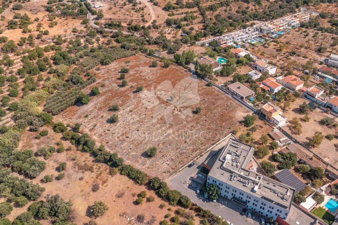 Terreno para Venda em Faro (Sé e São Pedro) Foto 15