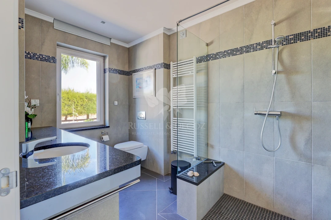 Moradia T4 para Venda em Conceição e Cabanas de Tavira Foto 11