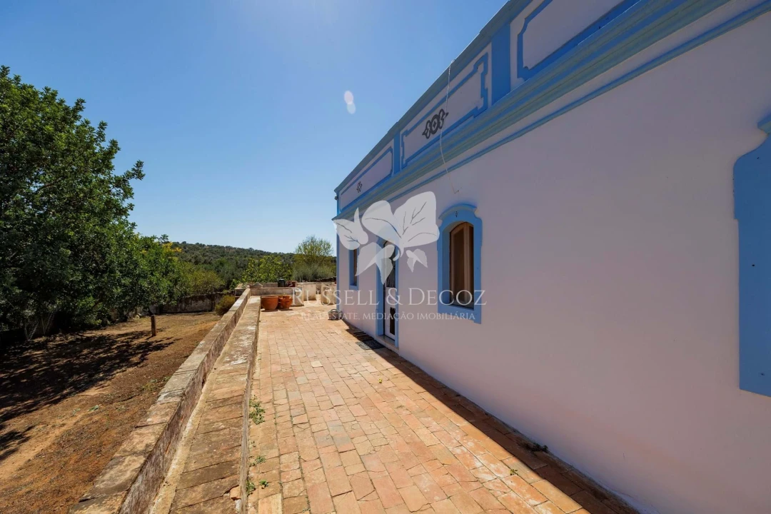 Quinta T3 para Venda em Santa Barbara de Nexe Foto 7