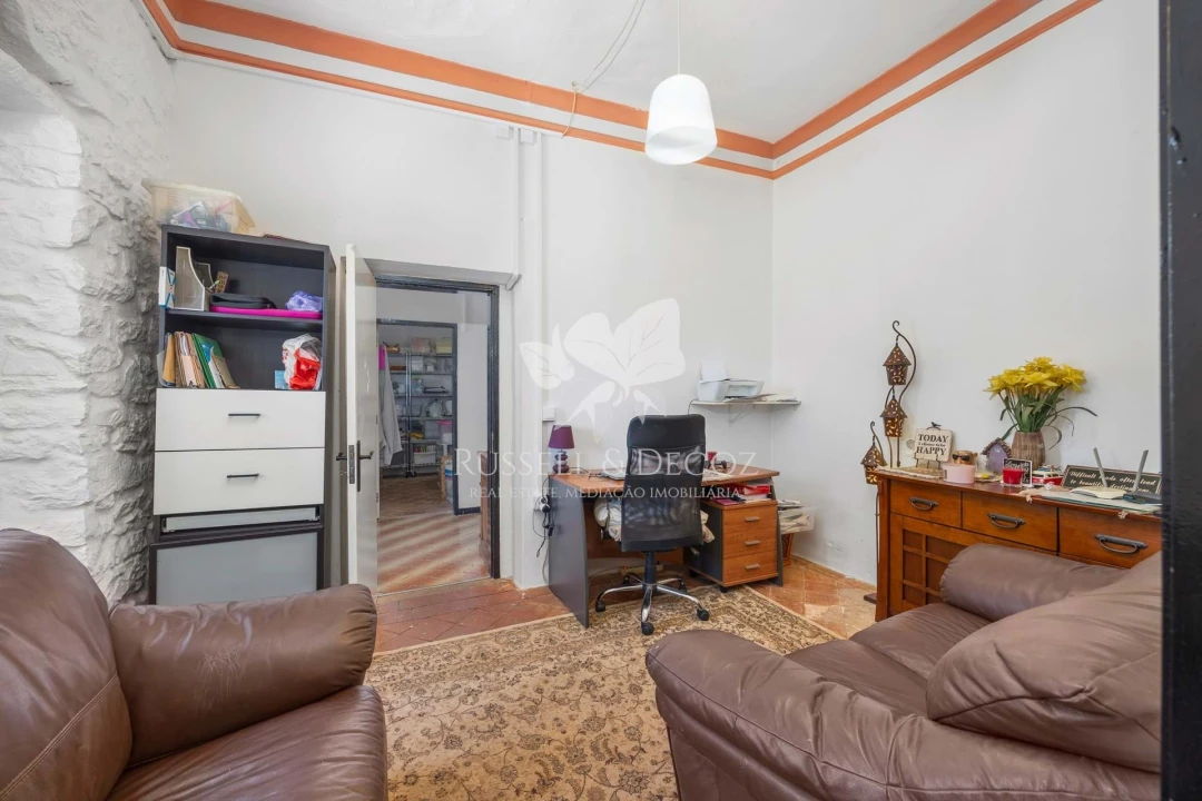 Quinta T3 para Venda em Santa Barbara de Nexe Foto 11