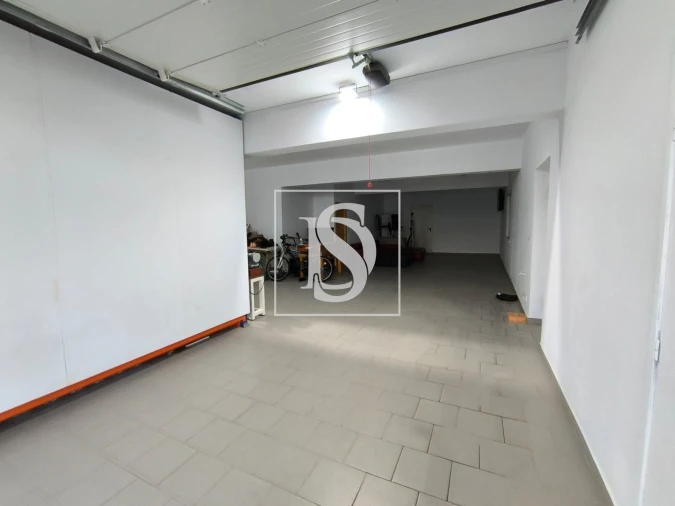 Moradia T3 para Venda em Vilar de Andorinho Foto 27